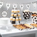 Black And White Treat Table Kit 27pcs set