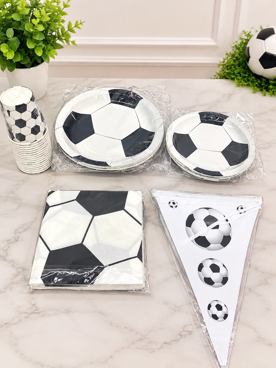 WhatsApp Image 2026-10-01 at 12.58.45 PM Soccer Partyware Set 16/pack - Image 1